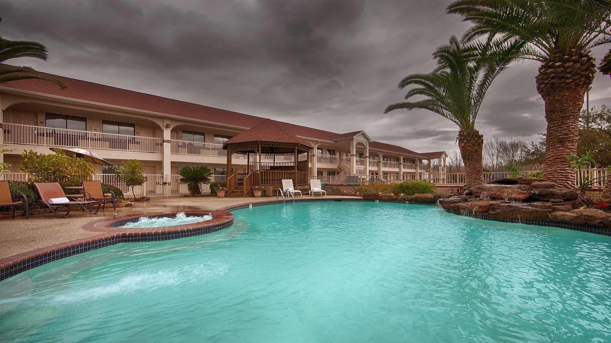 Best Western Pearland Inn Exterior photo